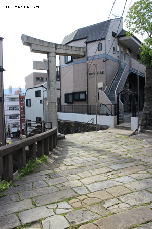 ドームツアー Human の旅 14 05 05 Day 10 長崎 山王神社 一本柱鳥居 片足鳥居 Mashaism Beautiful Days